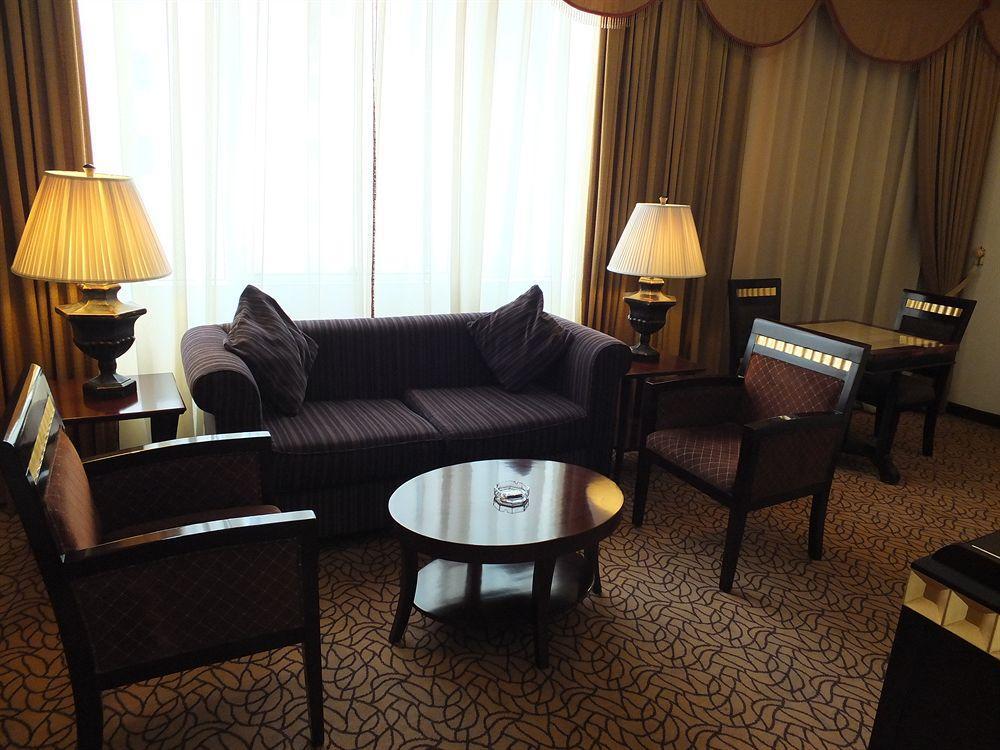 Gloria Hotel Doha Exterior photo